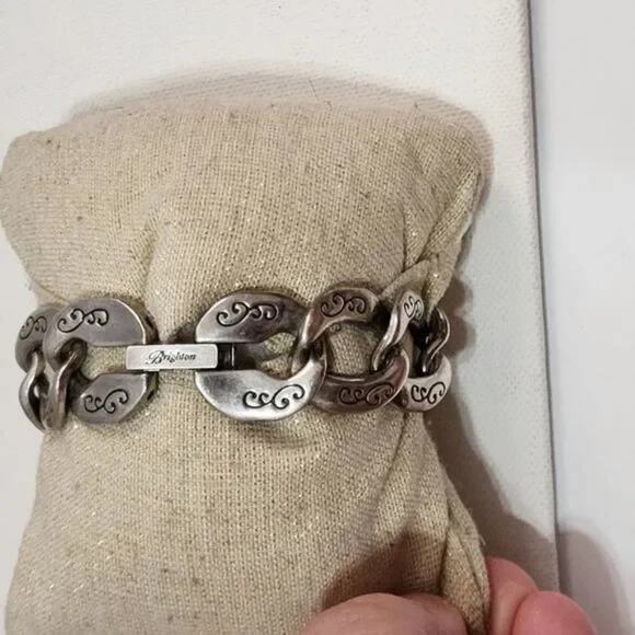 Brighton Linx‎ scrolled chain link watch - Picture 4 of 6